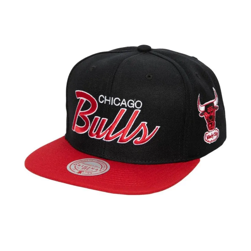 Casquette Mitchell & Ness Chicago Bulls Team Script 2.0 - Noir/Rouge