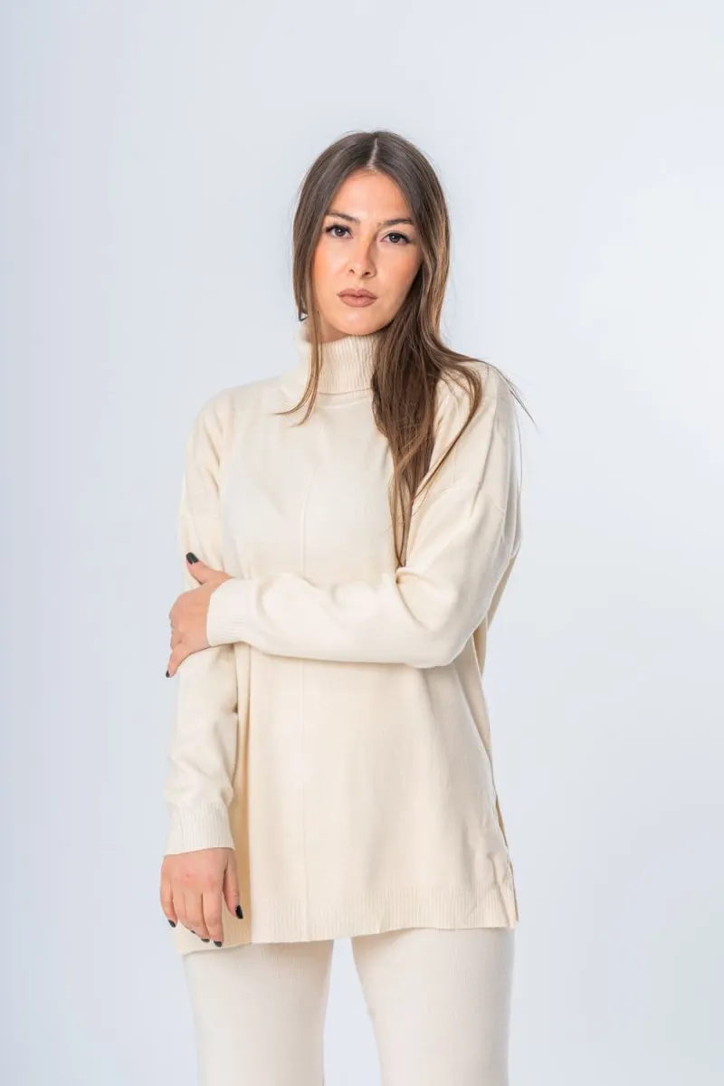 Ensemble pull col roulé et pantalon maille beige