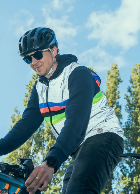 Gilet réfléchissant Darkchamp -GoFluo | JE SUIS À VÉLO