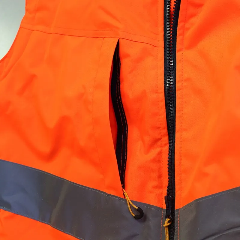 Gilet sans manche haute visibilité matelassé imperméable polyester 200 grs-m2 Hi-vis pro insulated unisexe Regatta