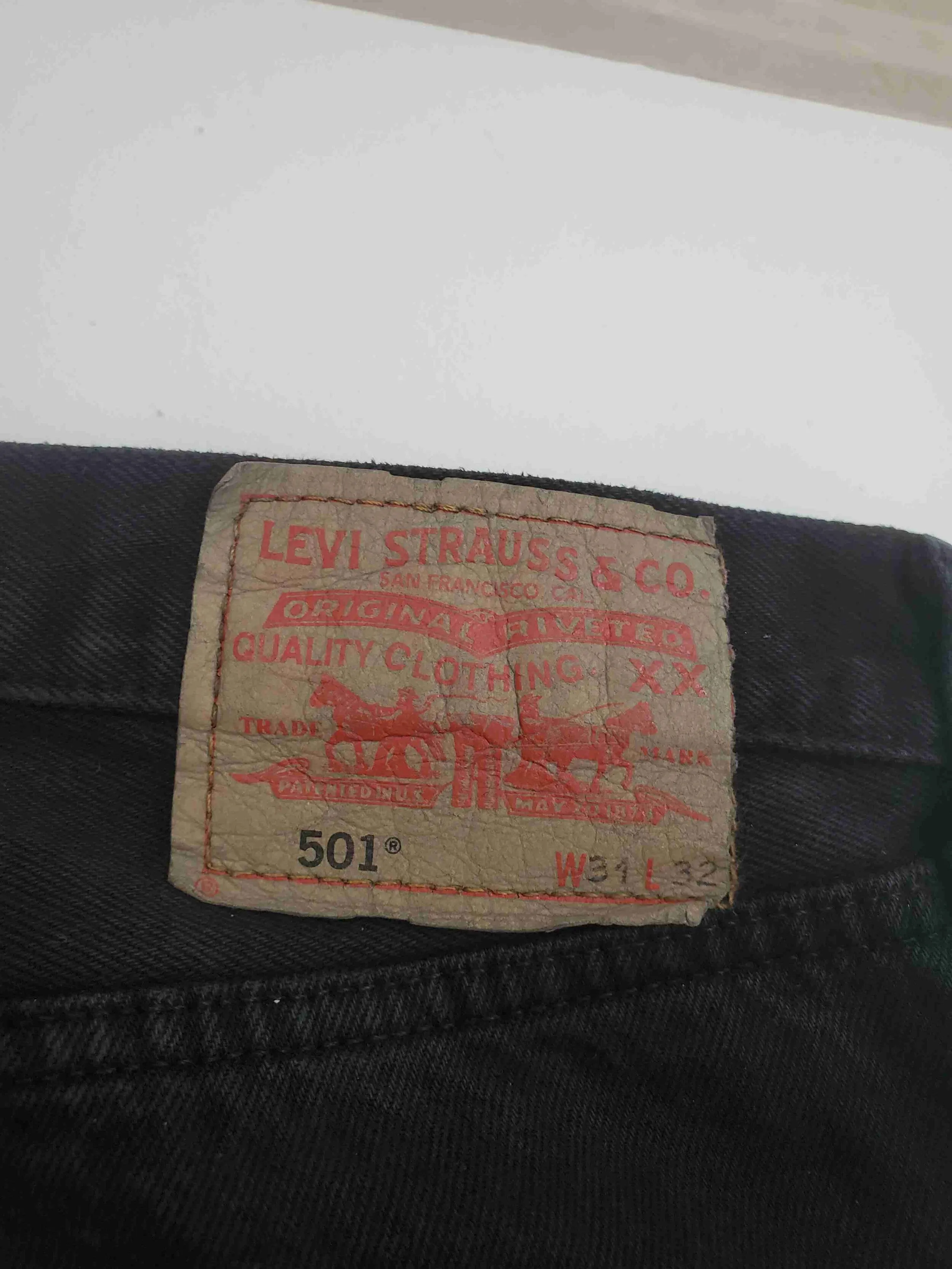 Jean Levi's 501 W31L32