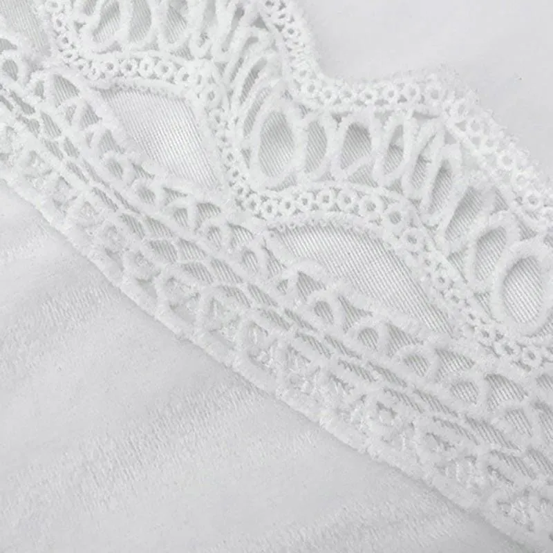 Robe Blanche Dos Dentelle