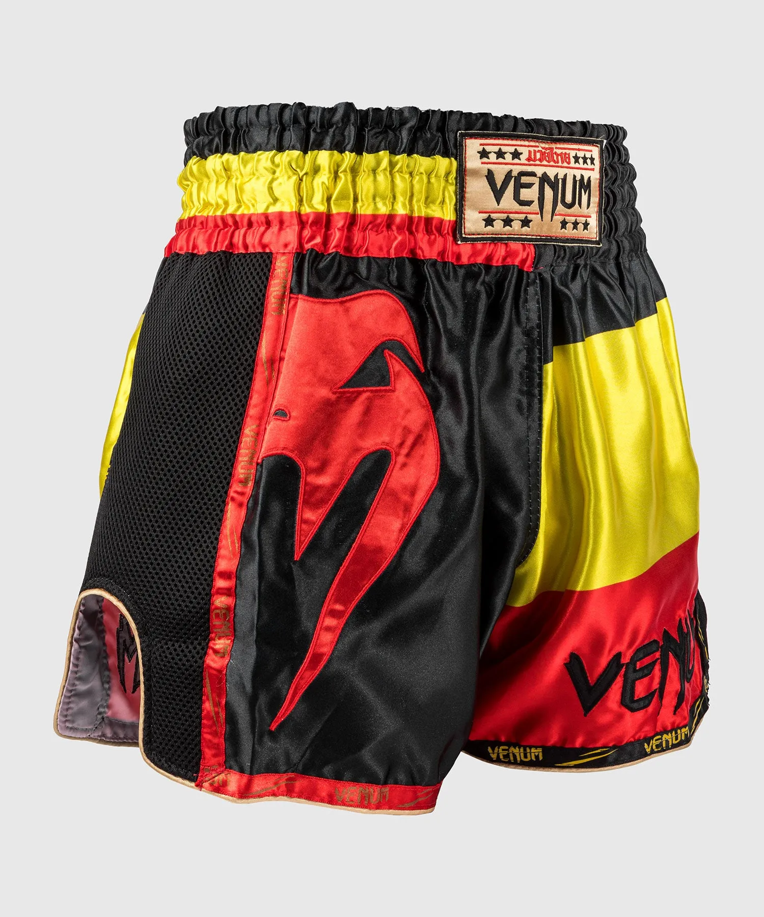 Short de Muay Thai Venum Giant - Noir/Jaune/Rouge