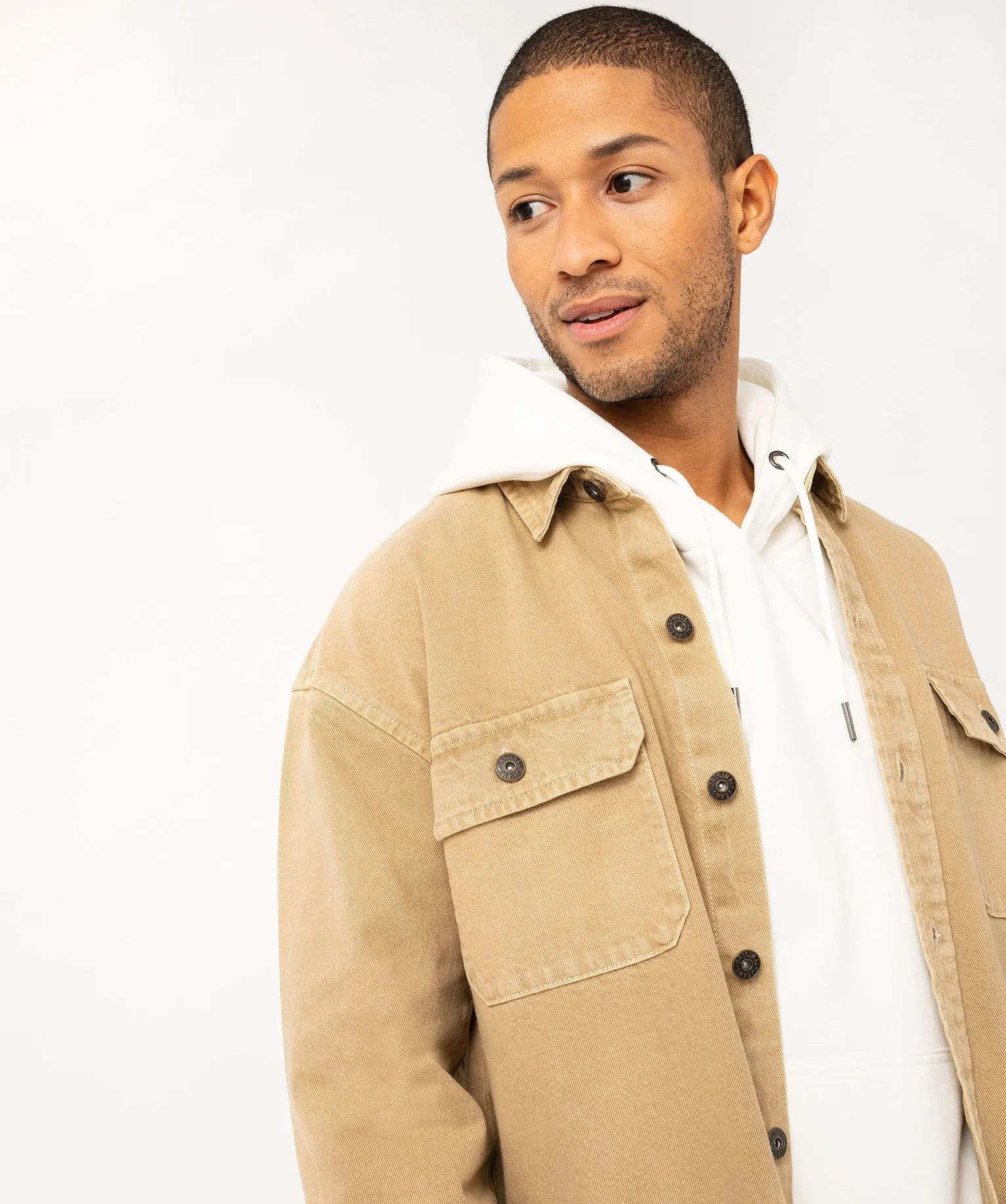 Surchemise en coton avec larges poches à rabat homme beige