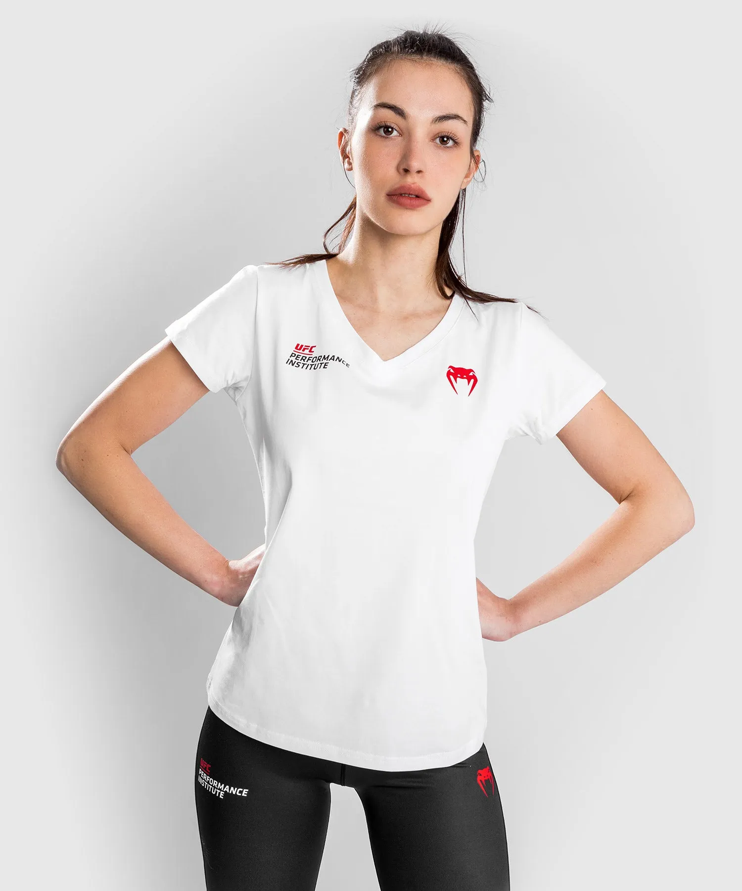 T-Shirt UFC Venum Performance Institute - Pour Femmes - Blanc