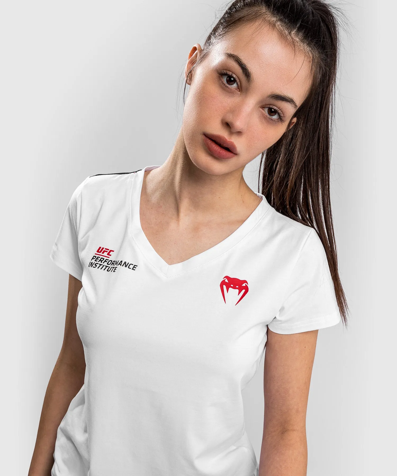 T-Shirt UFC Venum Performance Institute - Pour Femmes - Blanc